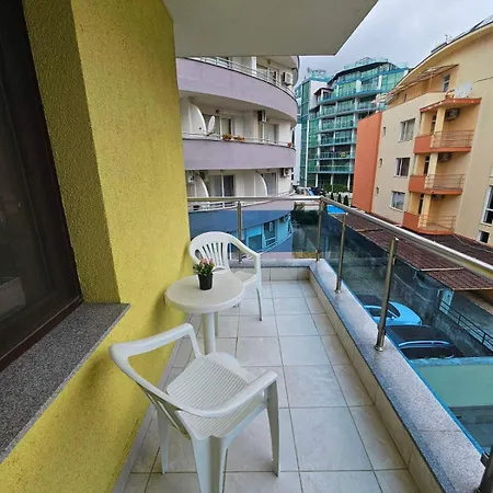 Near The Sea * פרימורסקו