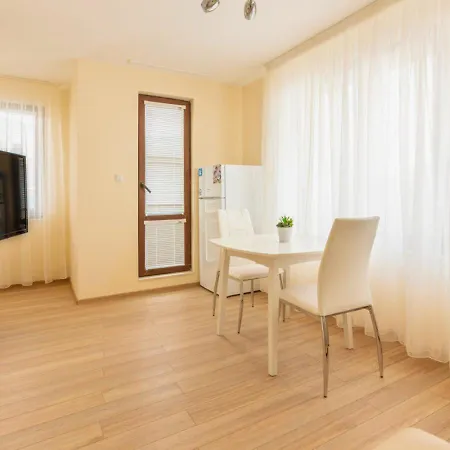 Near The Sea With Parking Apartamento