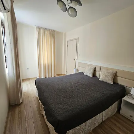 Near The Sea Apartment *